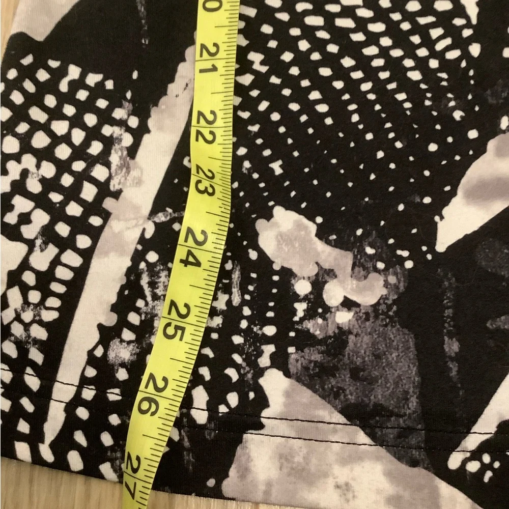 LULULEMON Racerback static mist patterned tank❤️❤️❤️❤️ - Picture 7 of 7